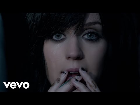 Katy Perry – The One That Got Away (Official Music Video)